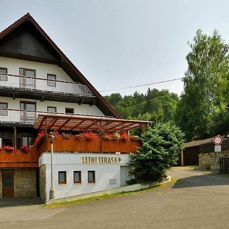 Penzion Kamzik Ceska Kamenice Exterior photo